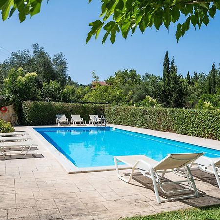 Villa Nefeli Anthi Dassia  Esterno foto